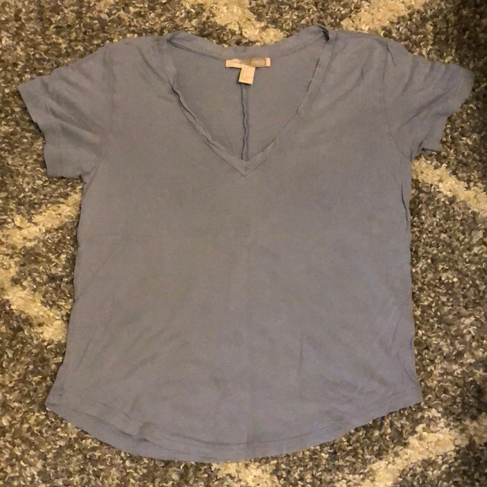 Loose shirt
